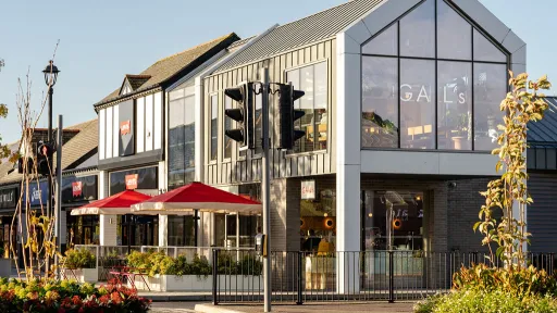 Gail's Bakery - Cheshire Oaks © Gail's Bakery